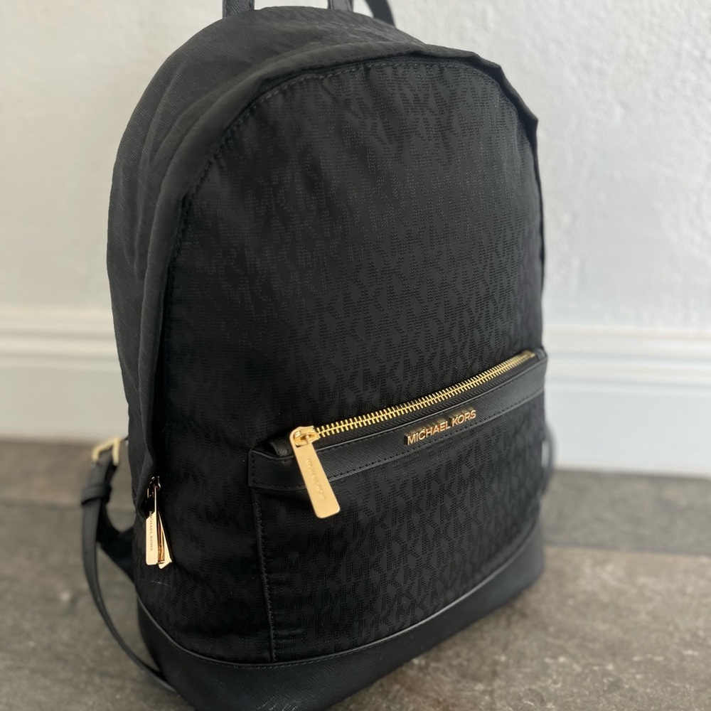 Michael Kors Beautiful Black Backpack